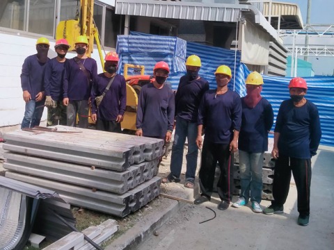 ทีมงานตอกเสาเข็มนนทบุรี